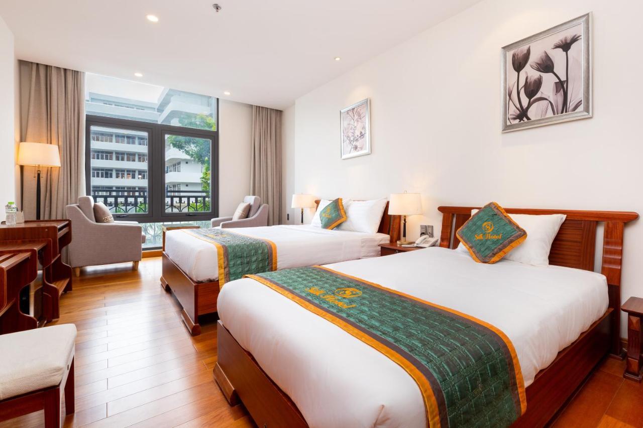 Silk Hong Ha Airport Hotel Ho Chi Minh City Bagian luar foto