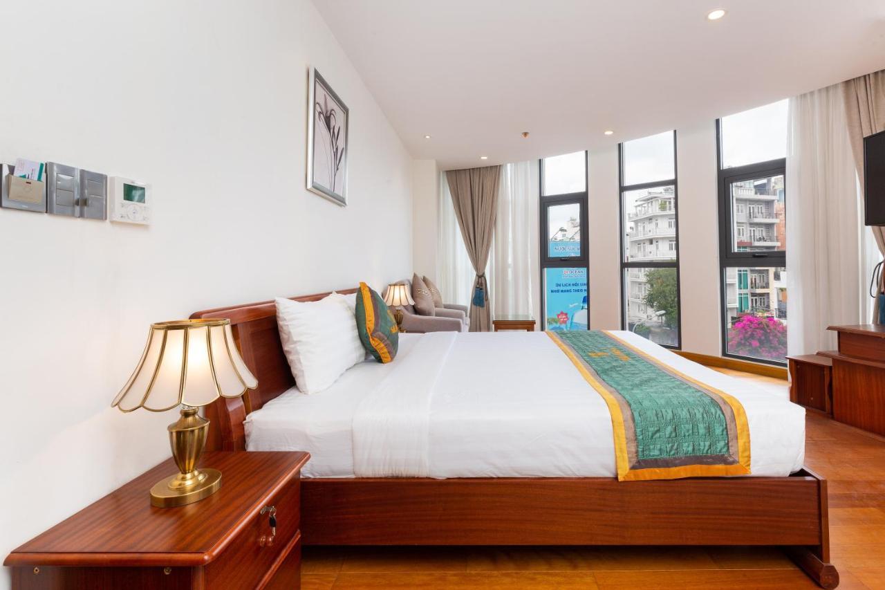 Silk Hong Ha Airport Hotel Ho Chi Minh City Bagian luar foto