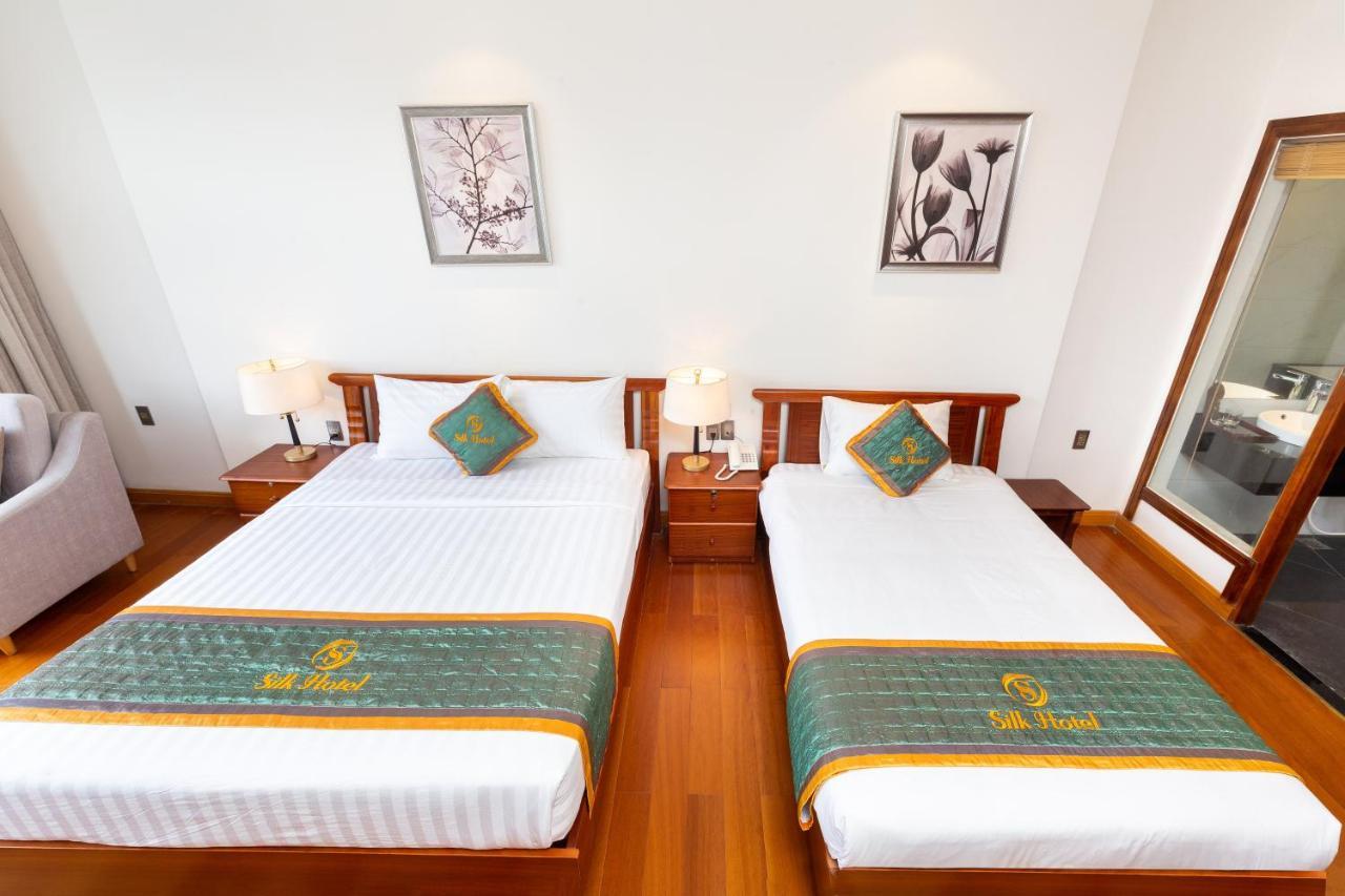 Silk Hong Ha Airport Hotel Ho Chi Minh City Bagian luar foto